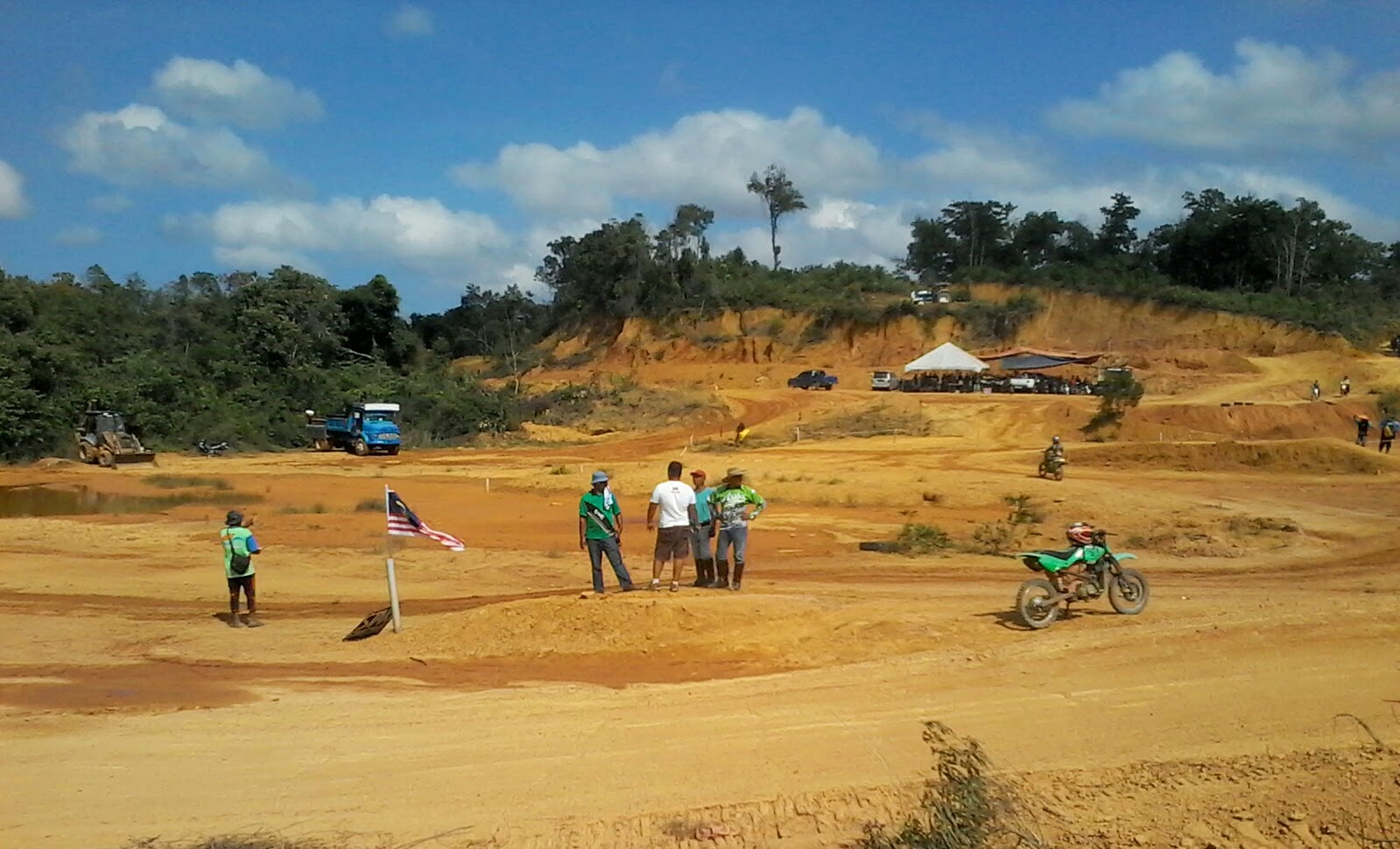 litar motorcross kg binjai rendah1 2